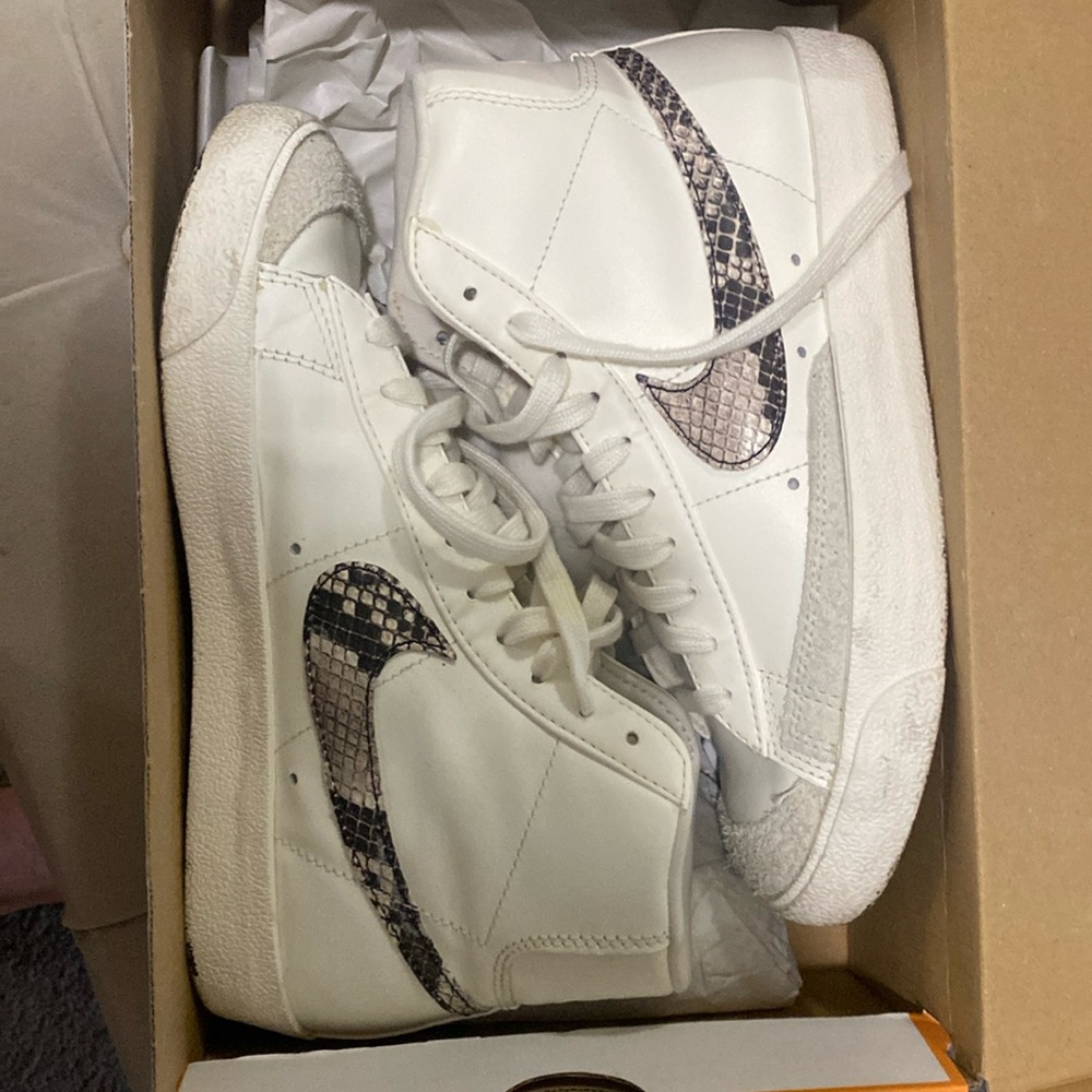 Nike Women’s Blazers with snake skin 7.5